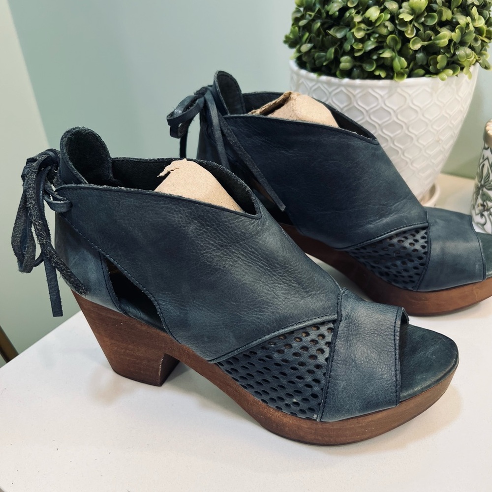 Free People Revolver clog in deep teal